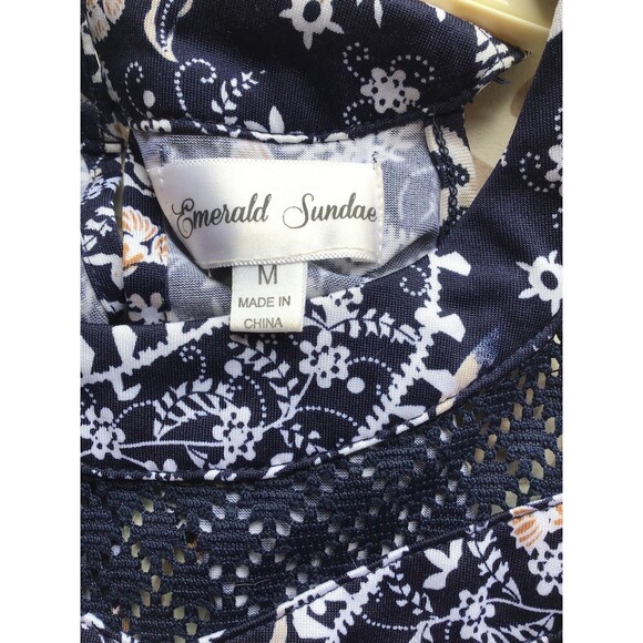 Emerald Sundae Halter High Neck Maxi Dress Keyhole Cutout M Feminine Trave lChic - Picture 5 of 8